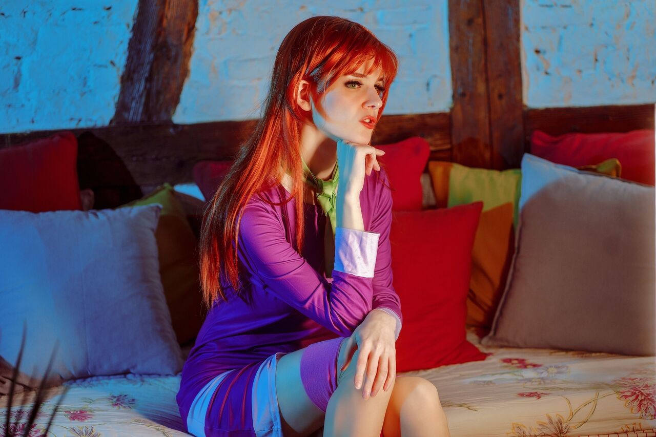 ShaeUnderscore: Daphne Blake Hentai pt-br 06