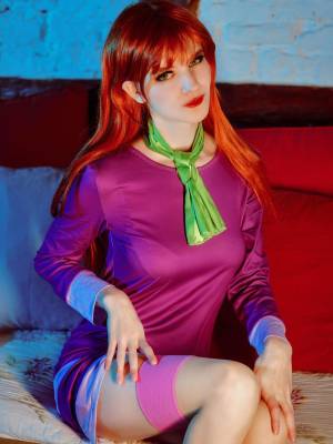 ShaeUnderscore: Daphne Blake Hentai pt-br 07